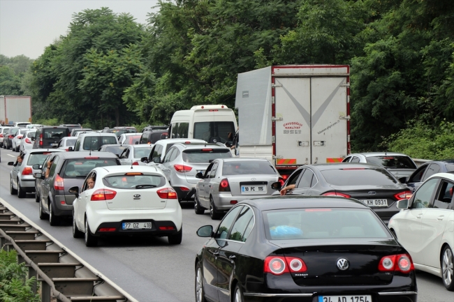 Tatilciler dönüş yolunda